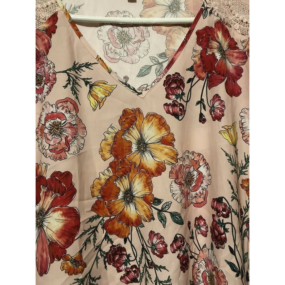 Pink Floral Large Blouse Shirt Top EXPRESS Lace Detail Size Large - Picture 3 of 5
